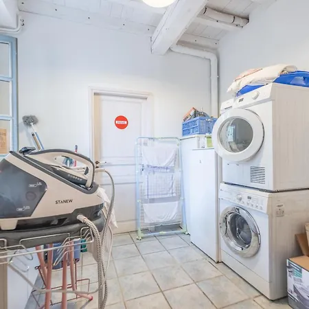 Magnifique Grand Entier Avec Piscine Et Vue Villa